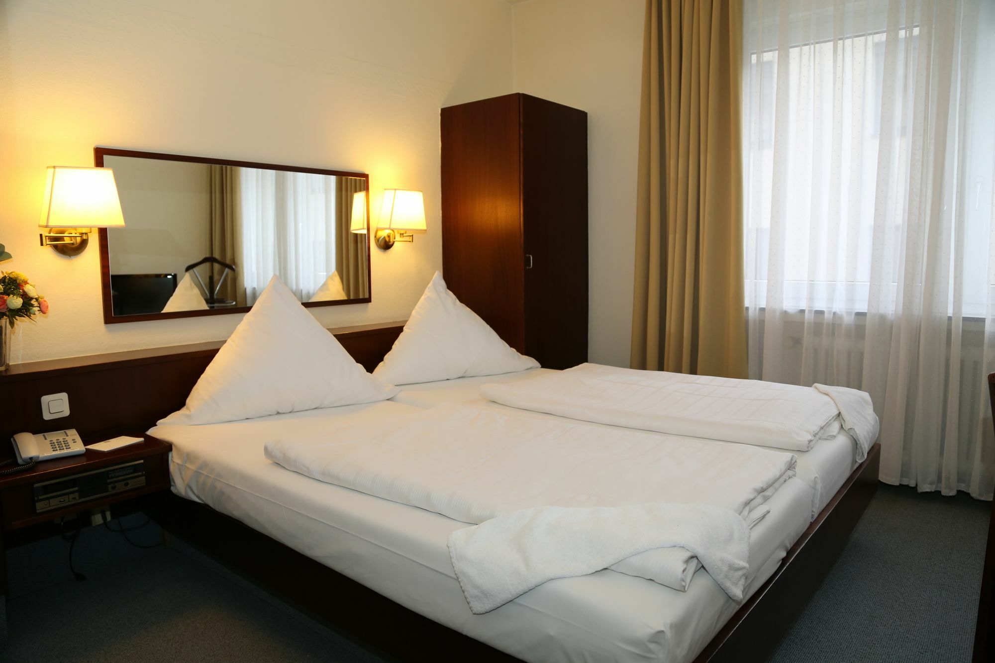 Hotel Loehndorf Bonn Exterior foto